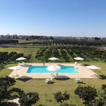B&B Gli Agrumi Del Salento * 카르미아노