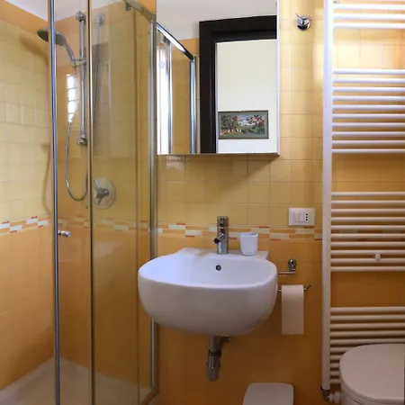 B&B Gli Agrumi Del Salento 카르미아노